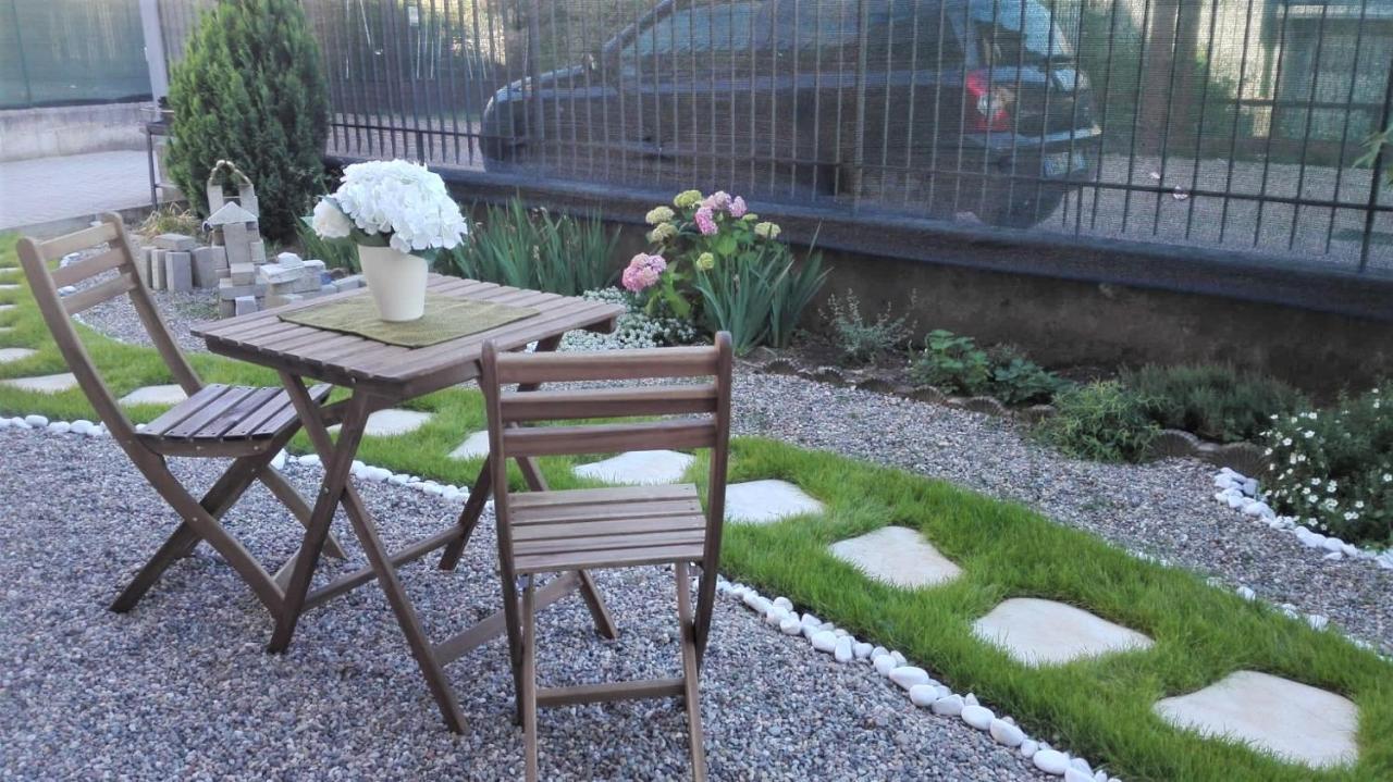 Jolie Maison Cassano Magnago Bagian luar foto